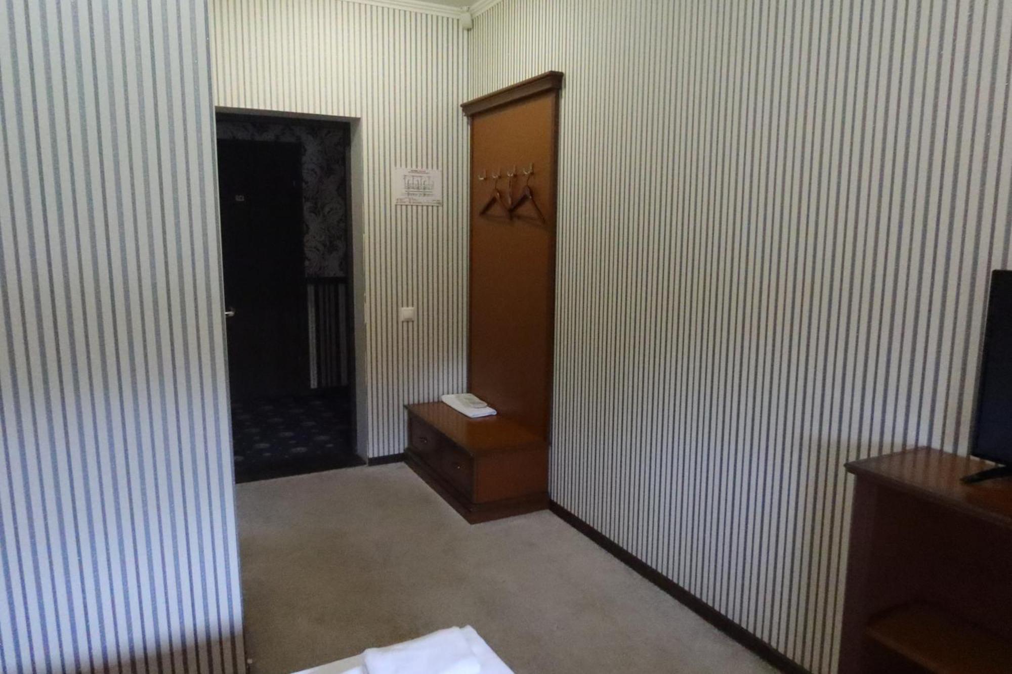 Carivka Hotel Екстериор снимка