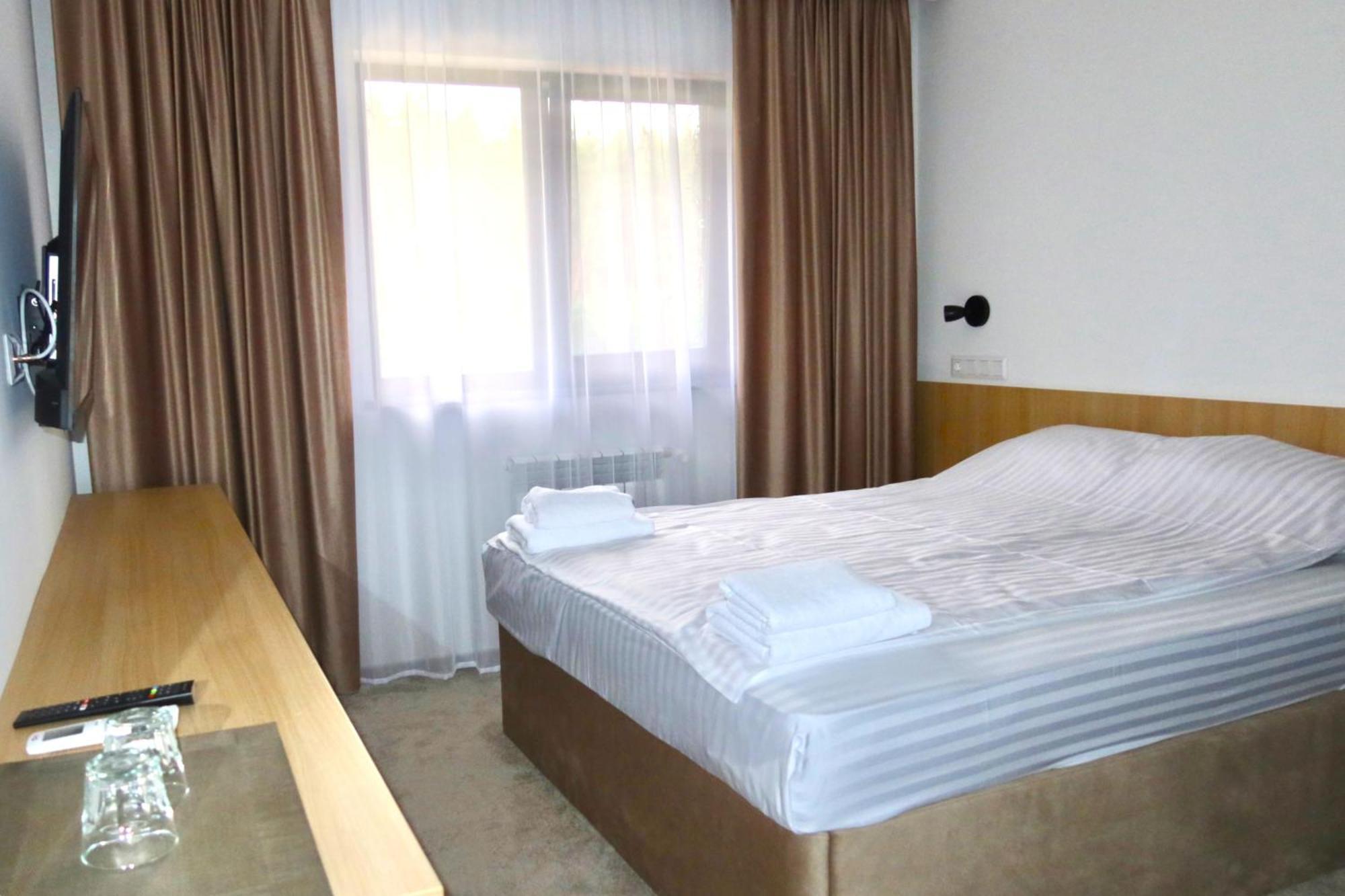 Carivka Hotel Екстериор снимка