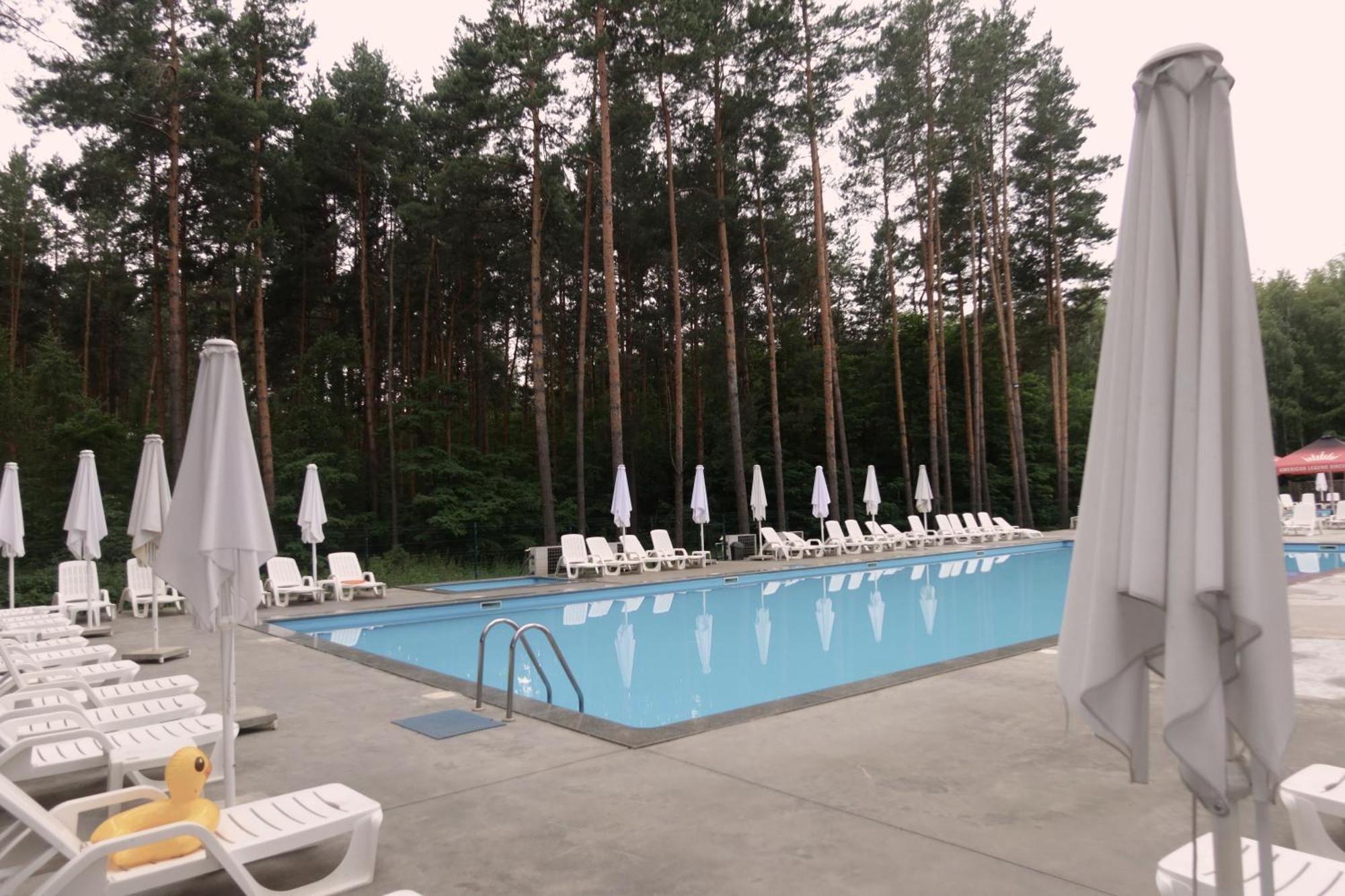 Carivka Hotel Екстериор снимка