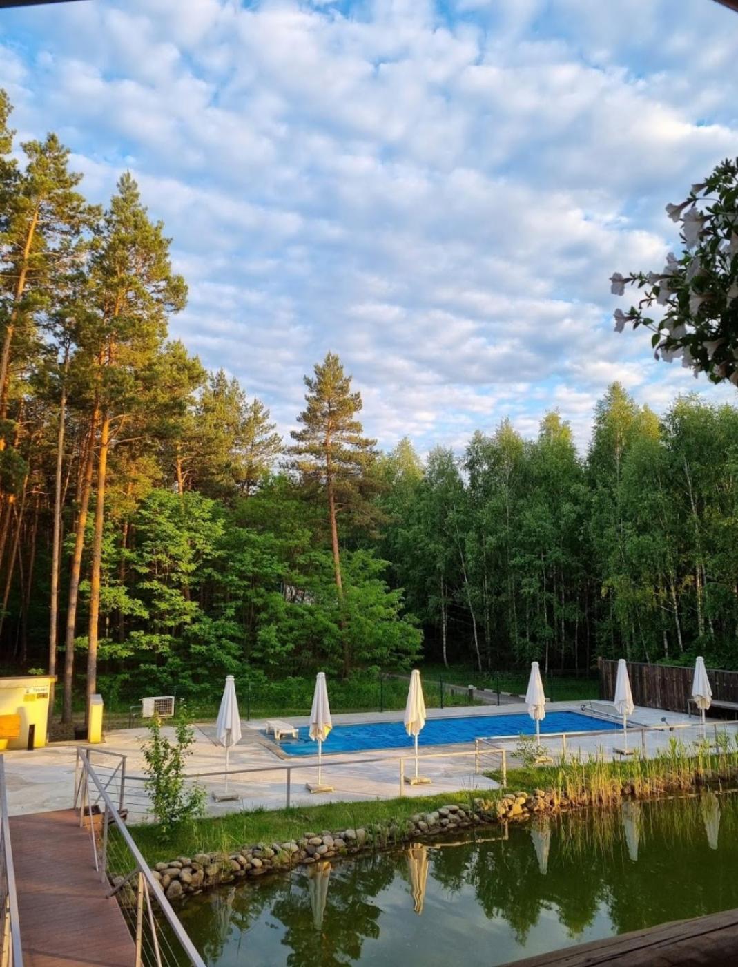 Carivka Hotel Екстериор снимка